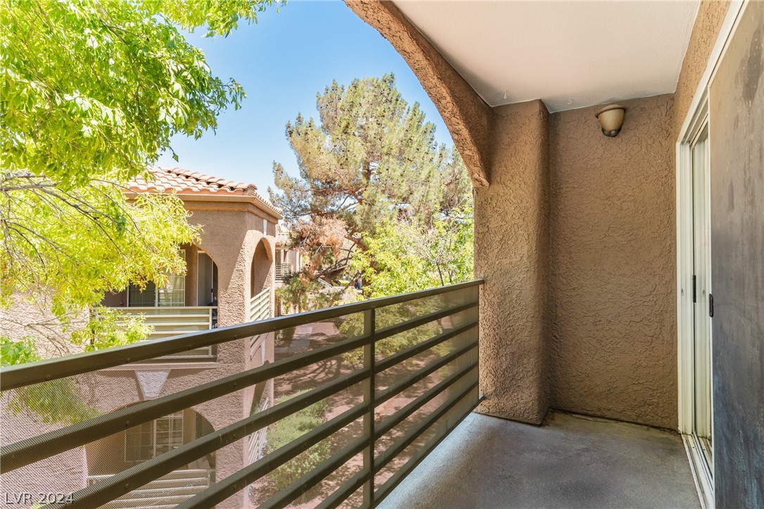 2100 Jetty Rock Drive 204