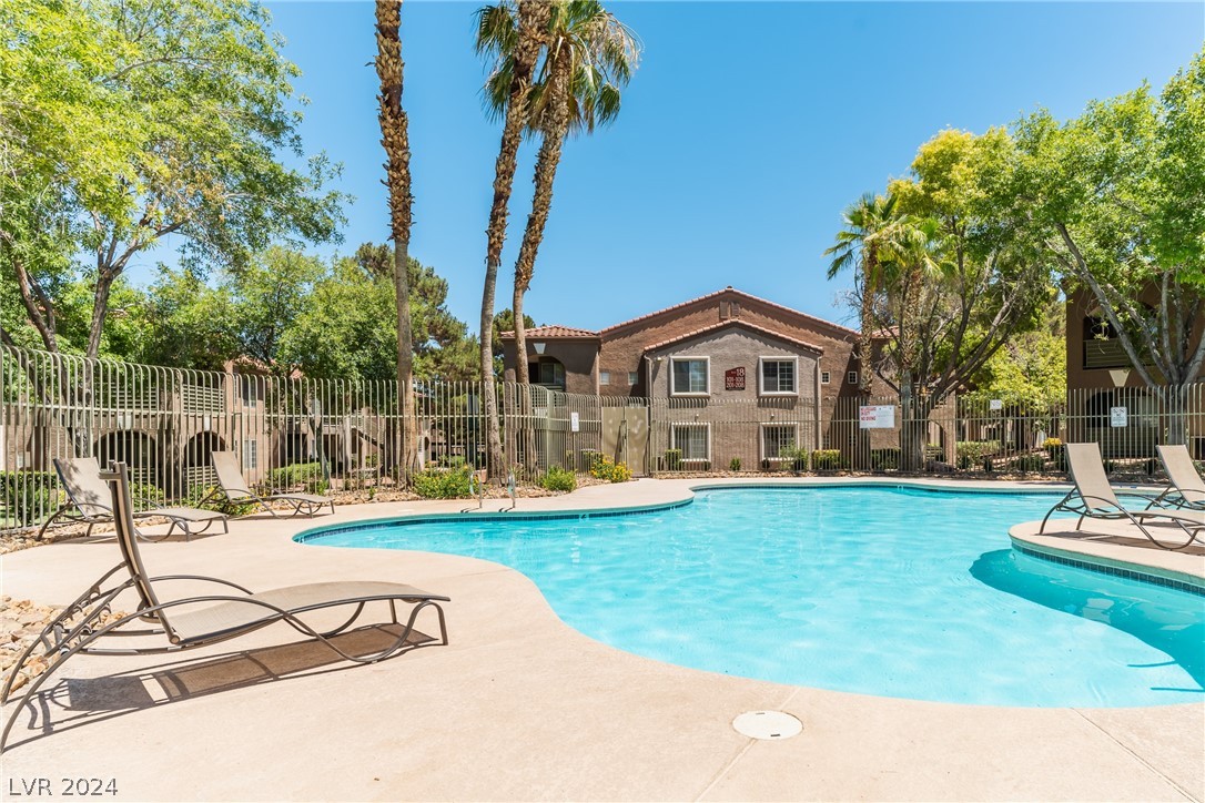 2100 Jetty Rock Drive 204