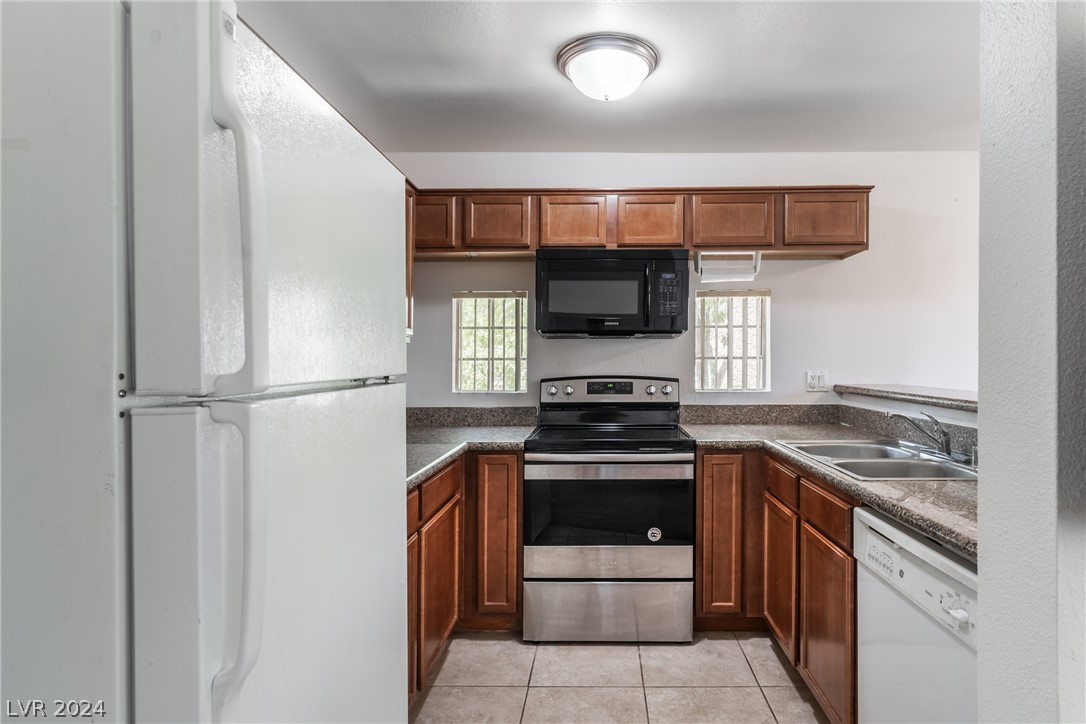 2100 Jetty Rock Drive 204