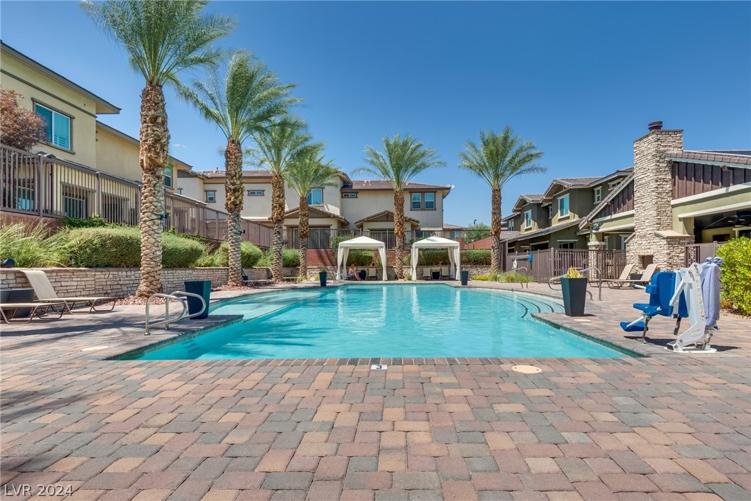 10372 Pescado Lane