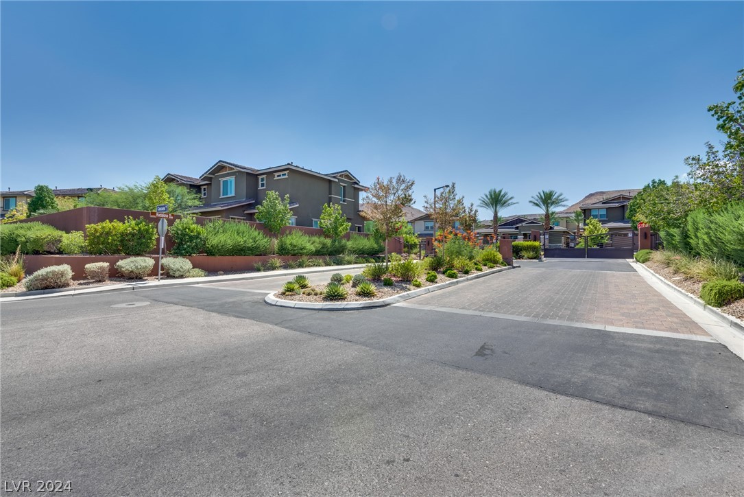 10372 Pescado Lane