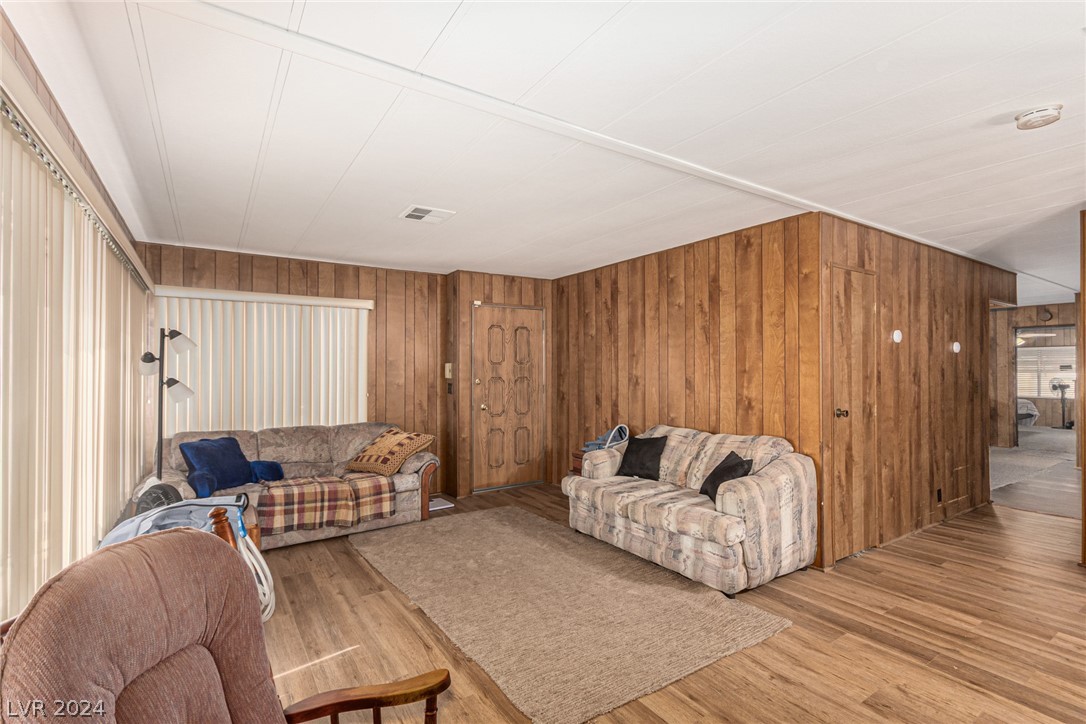 3626 Isle Royale Drive