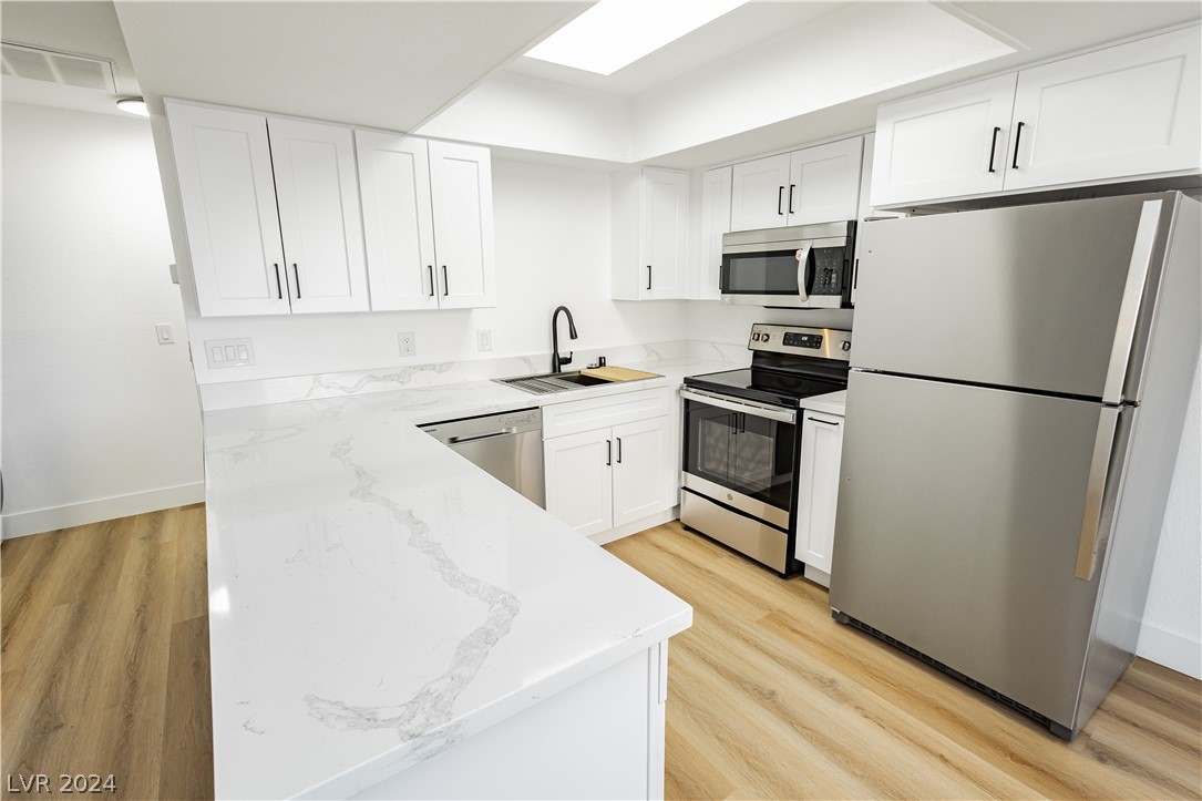 4300 North Lamont Street 216