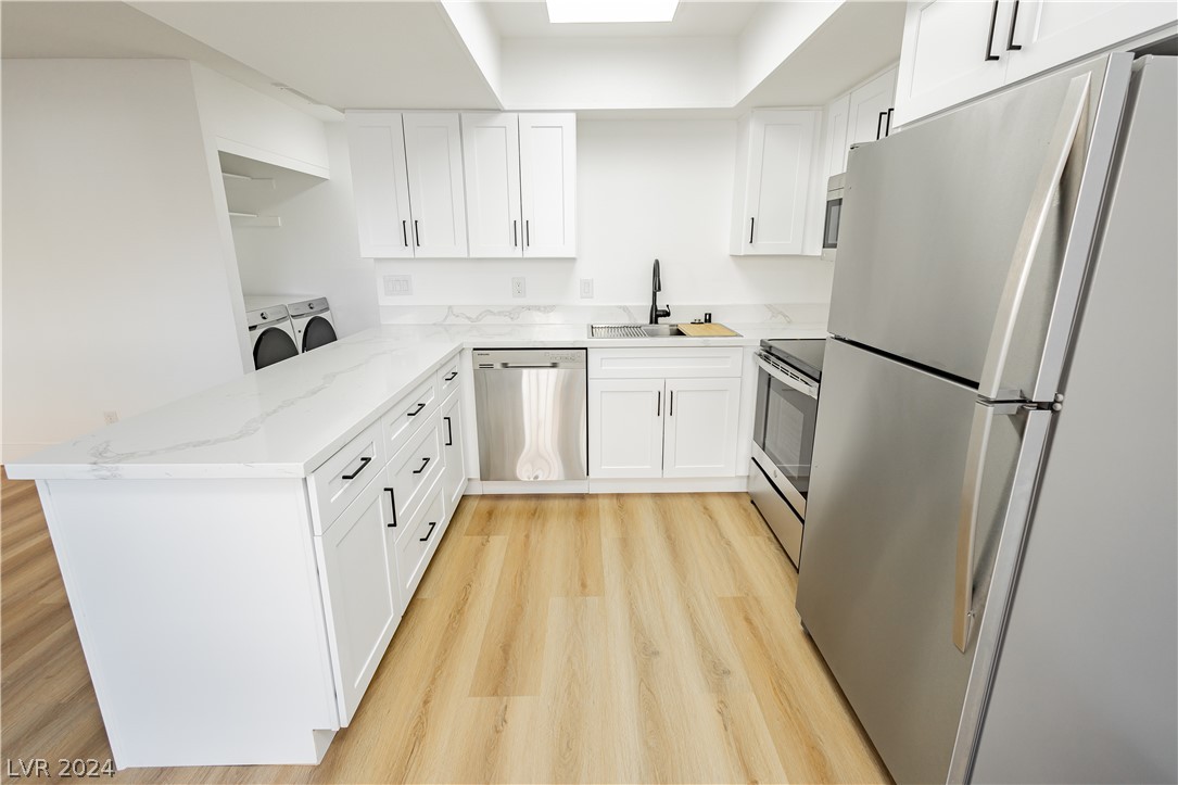 4300 North Lamont Street 216