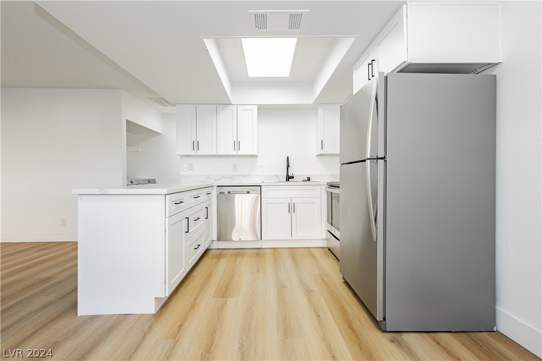 4300 North Lamont Street 216