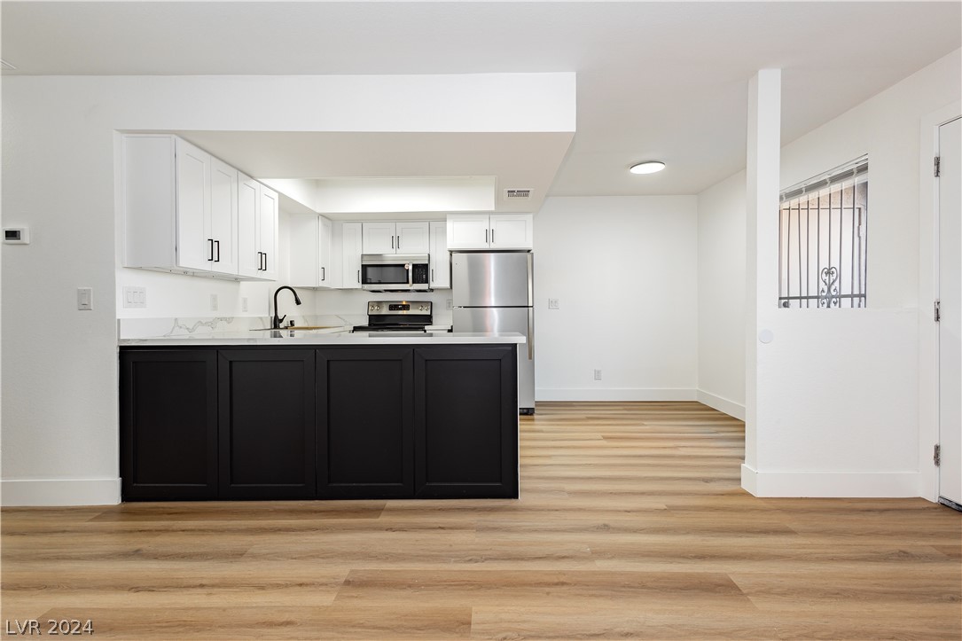 4300 North Lamont Street 216