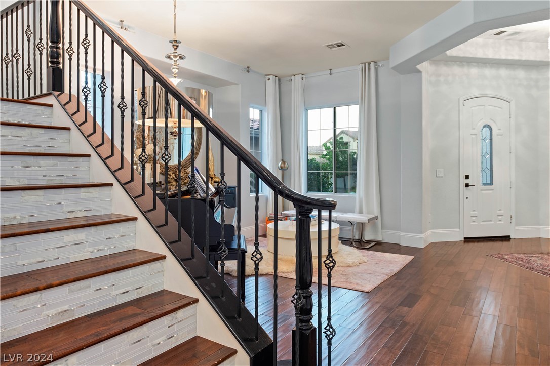 1928 Alcova Ridge Drive