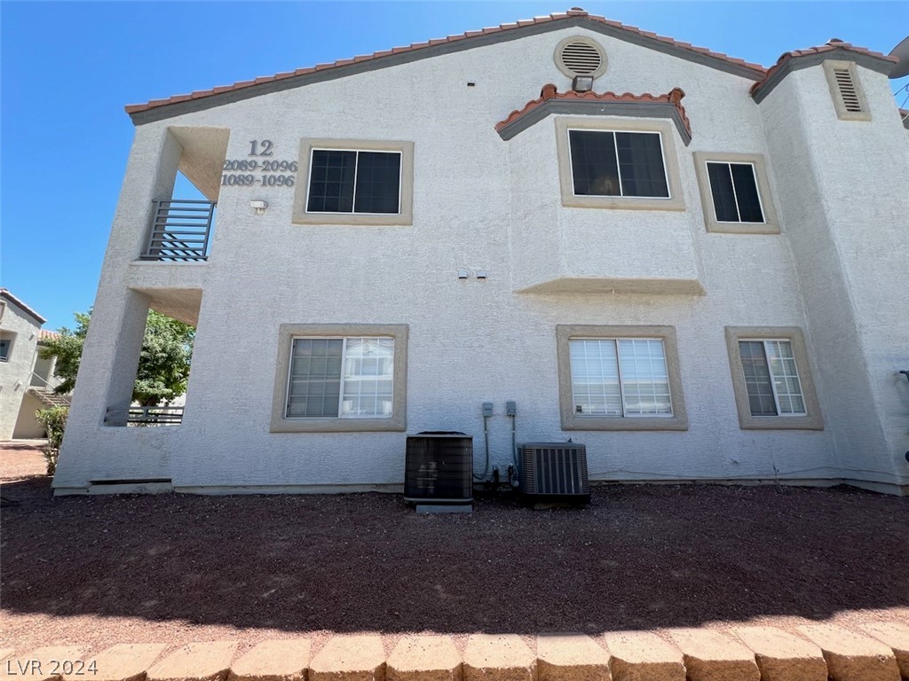 3318 North Decatur Boulevard 2095