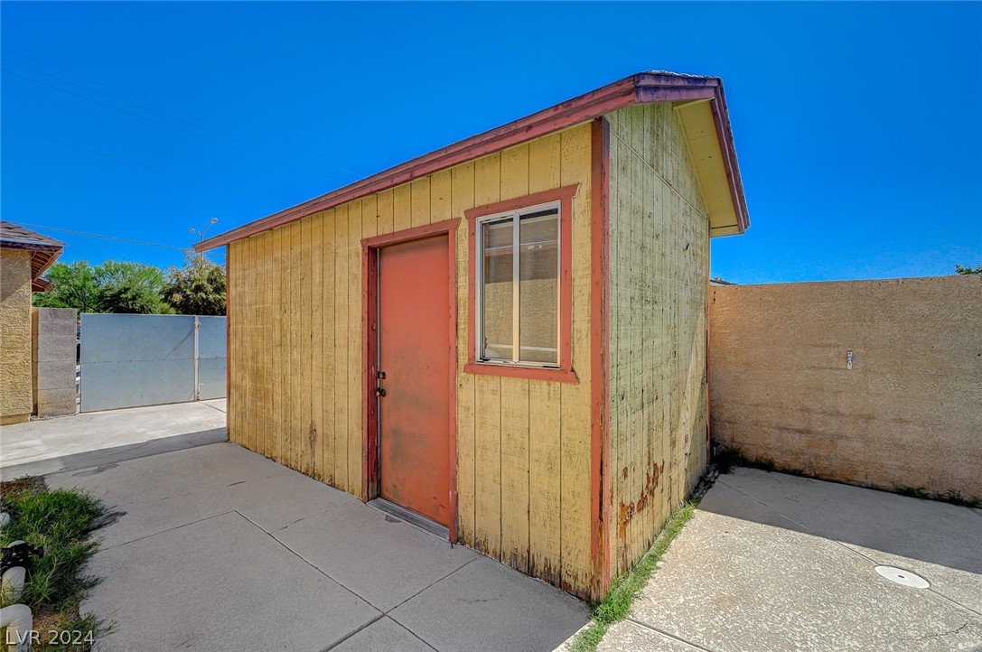 1225 Equestrian Drive