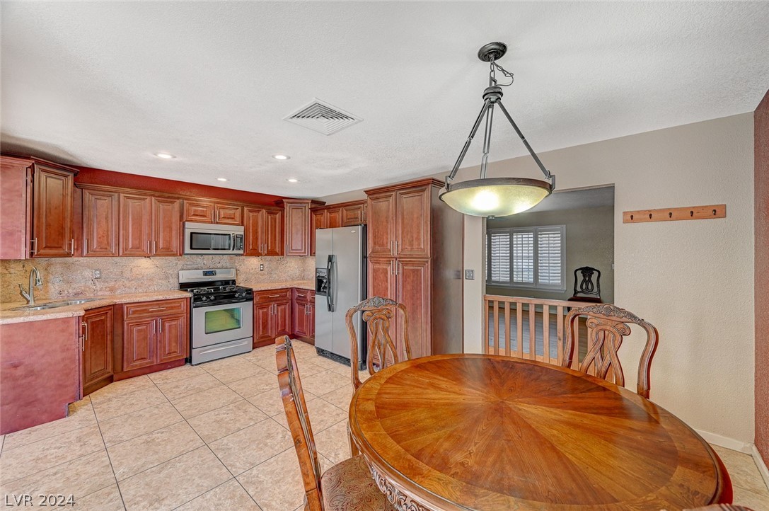 1225 Equestrian Drive