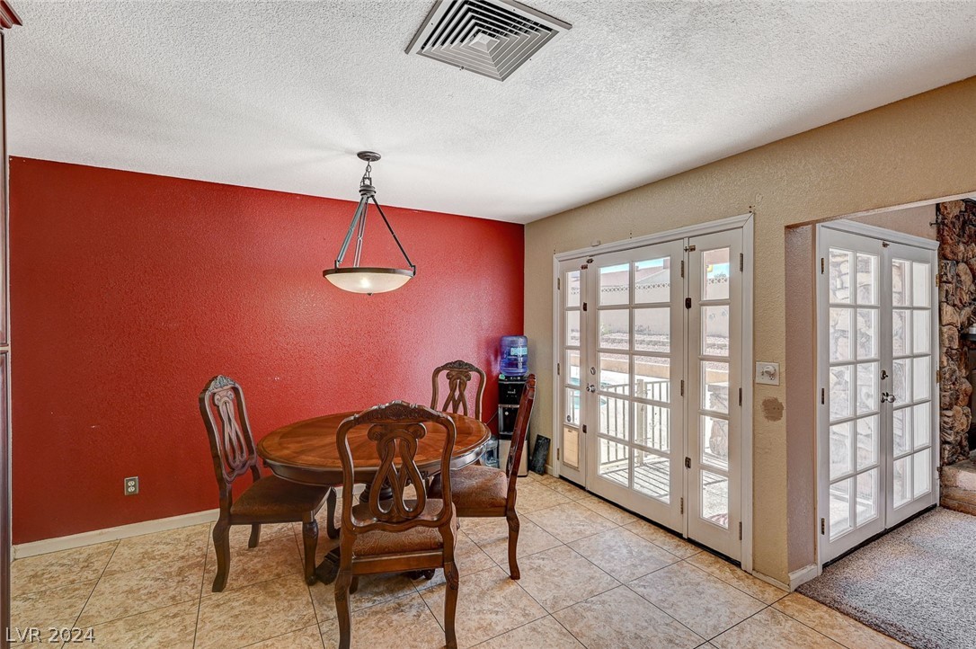 1225 Equestrian Drive