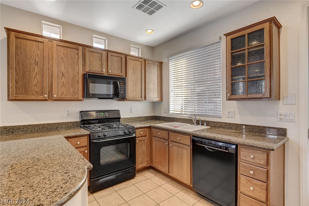 2366 Malaga Peak Street