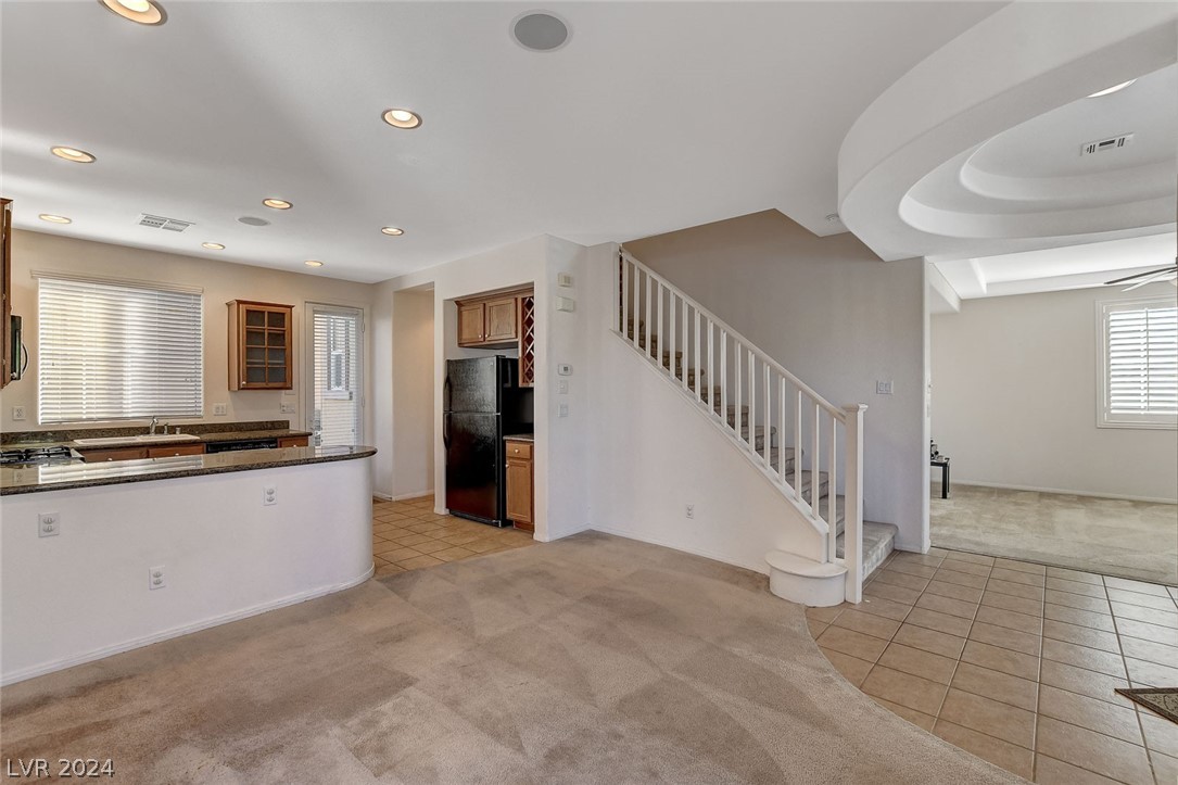 2366 Malaga Peak Street