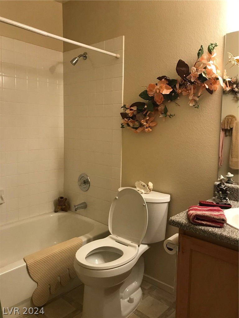 813 Mesa Pine Court