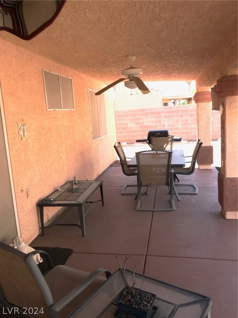 813 Mesa Pine Court