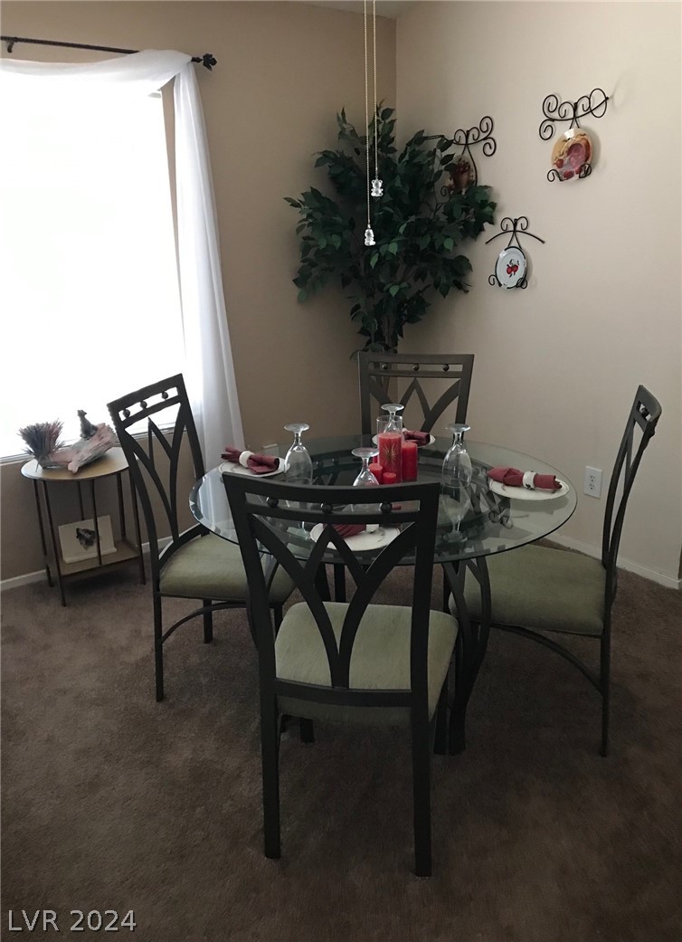 813 Mesa Pine Court