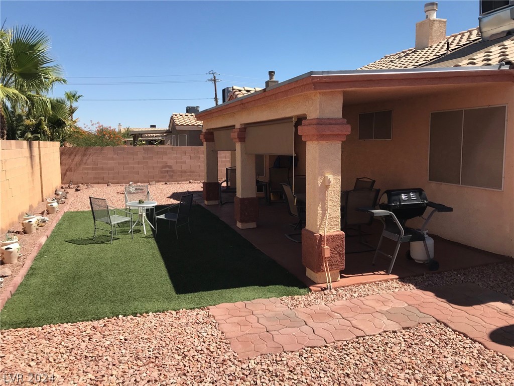 813 Mesa Pine Court