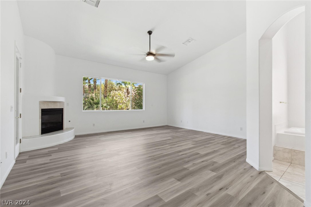 9636 Phoenician Avenue