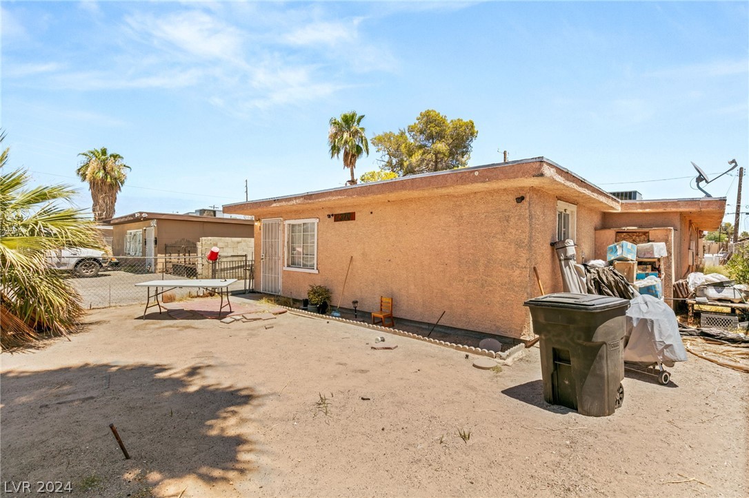 2320 McCarran Street