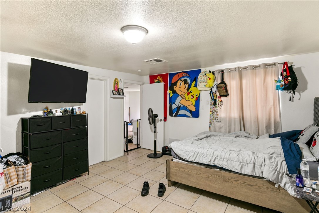 2320 McCarran Street