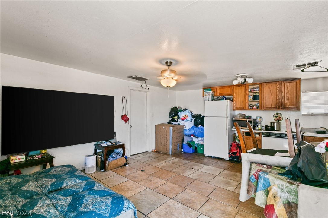 2320 McCarran Street