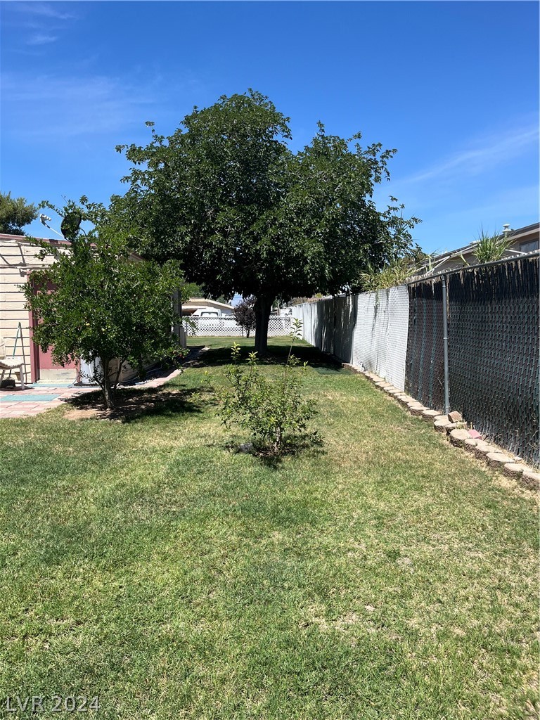 2272 Raymond Lane