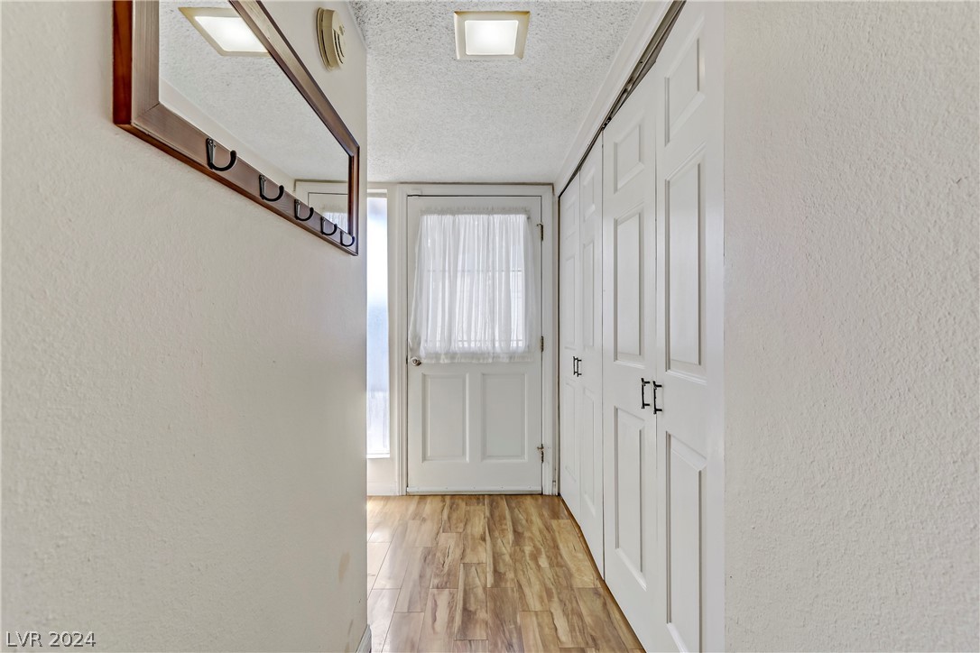 4041 Great Plains Way 0