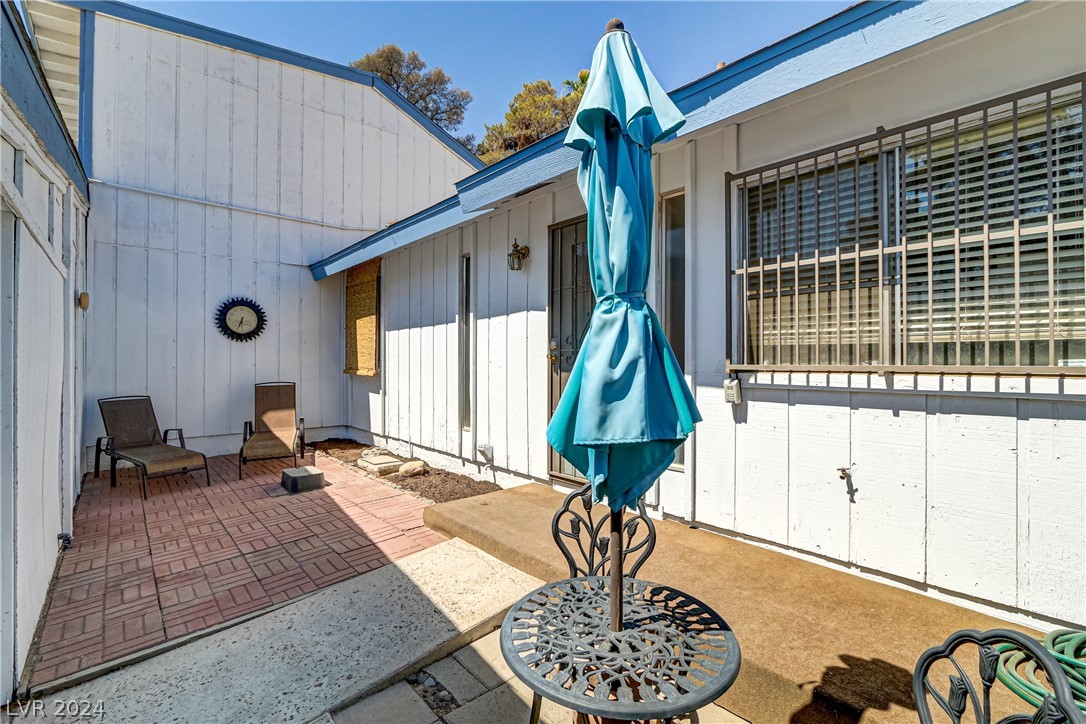 4041 Great Plains Way 0