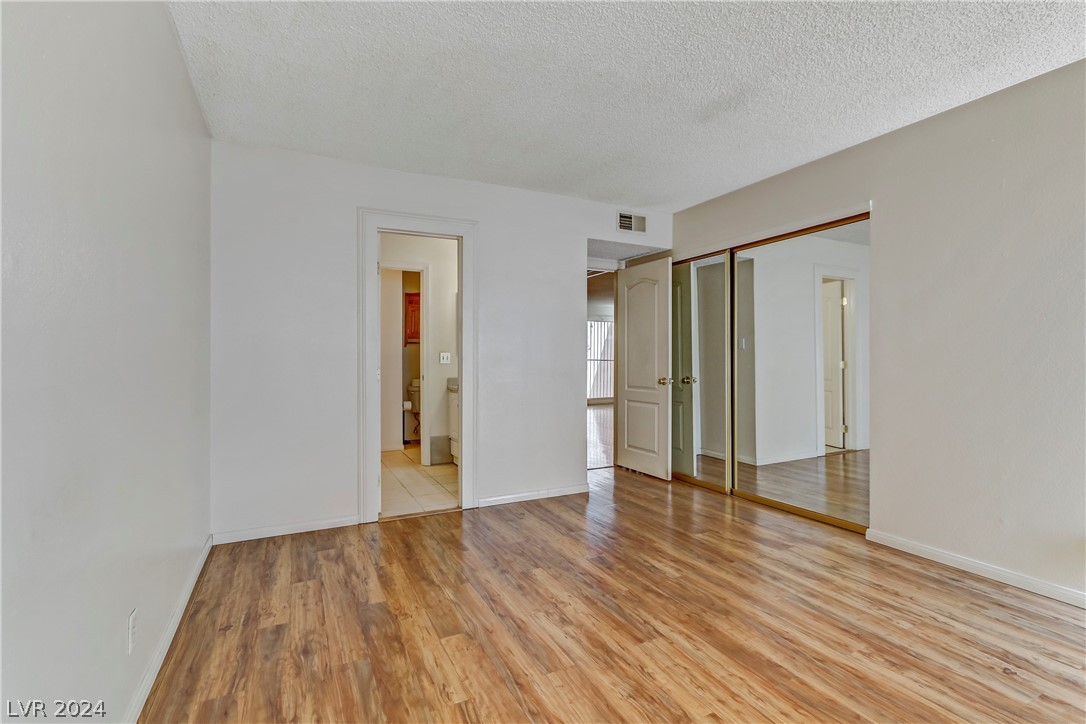 4041 Great Plains Way 0