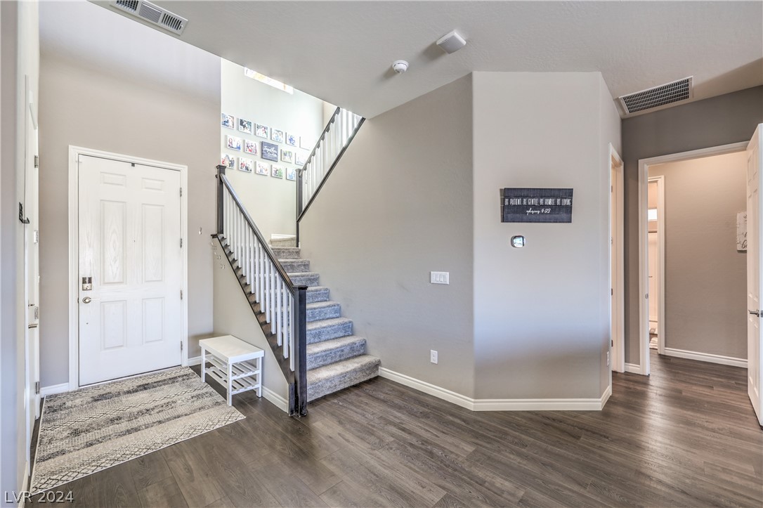 1142 Pandora Canyon Street