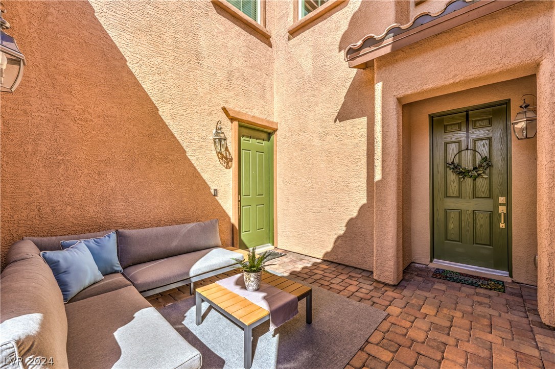 1142 Pandora Canyon Street