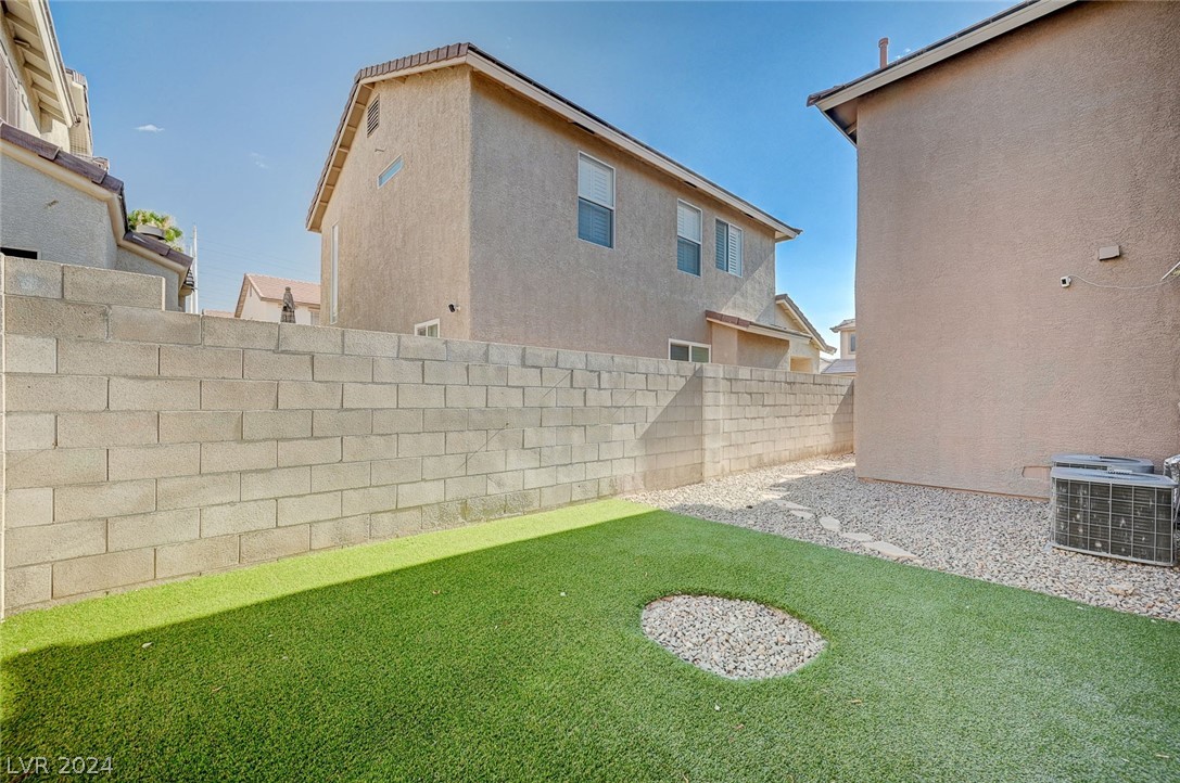 10220 Missouri Meadows Street