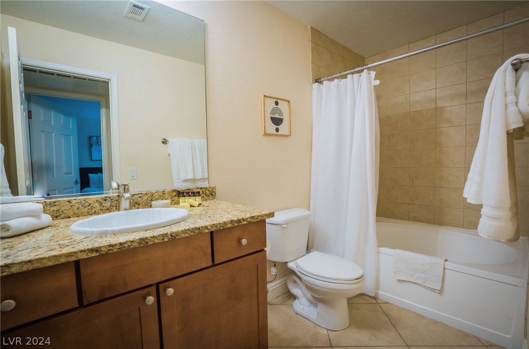 4200 South Valley View Boulevard 1056