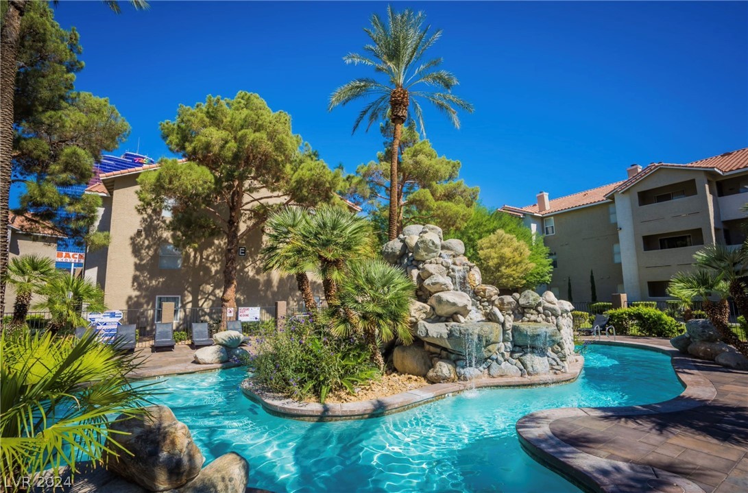 4200 South Valley View Boulevard 1056
