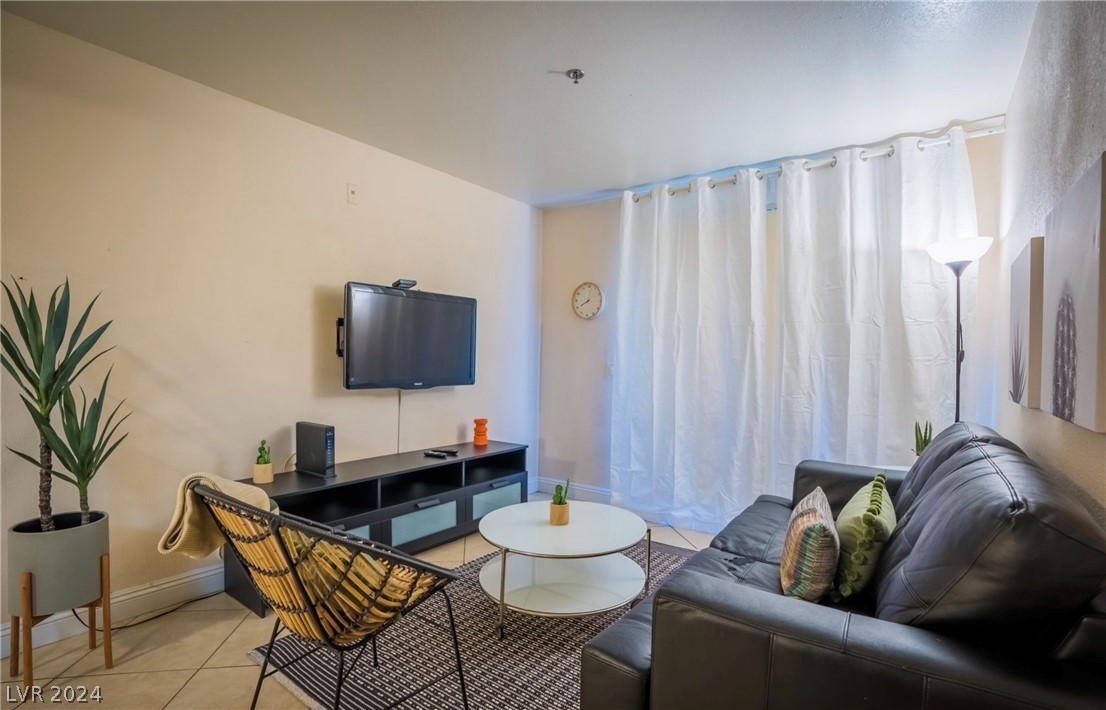 4200 South Valley View Boulevard 1056