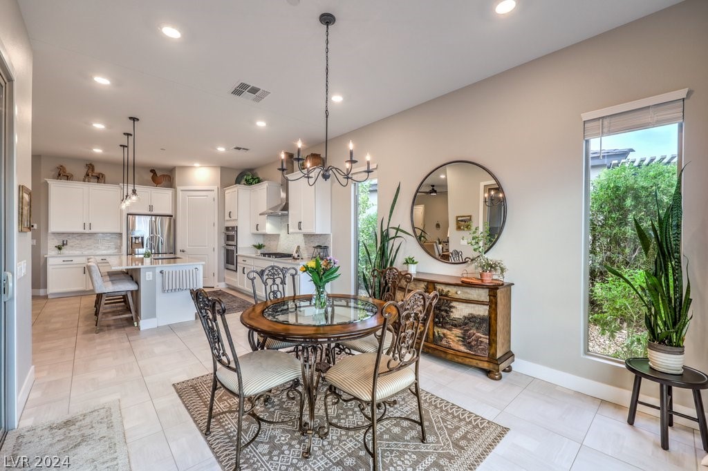 40 Stone Yucca Court