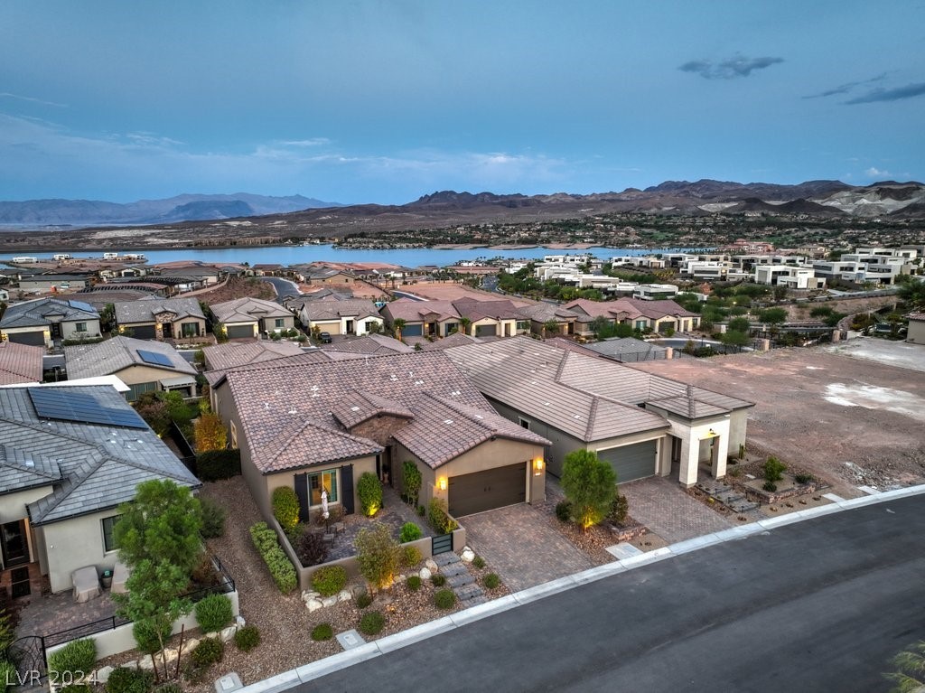 40 Stone Yucca Court