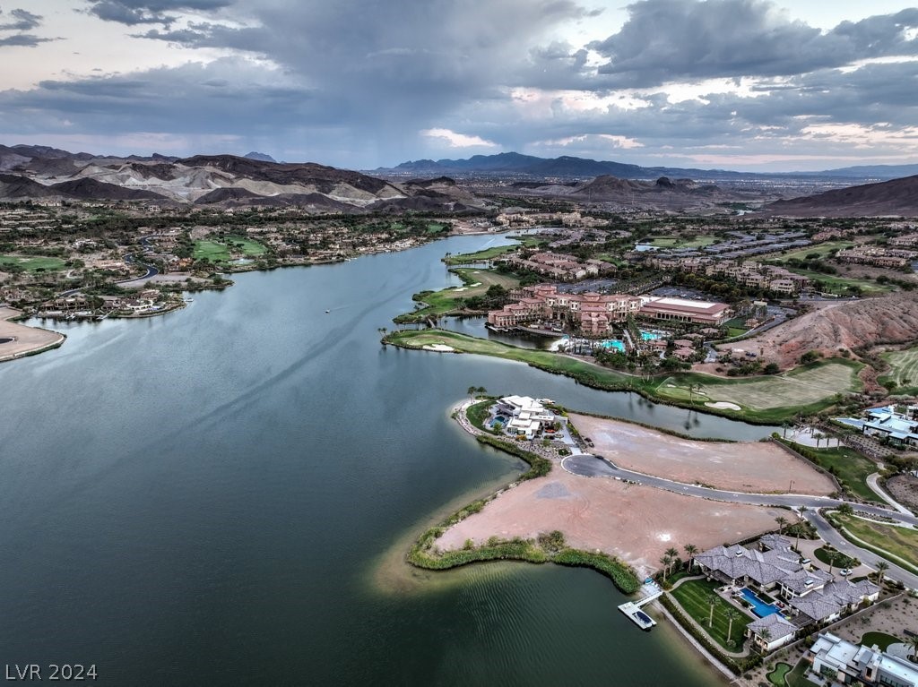 40 Stone Yucca Court