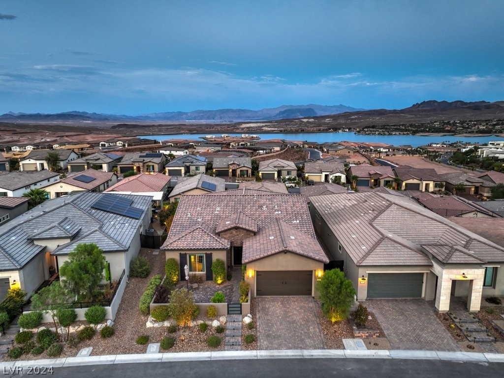 40 Stone Yucca Court