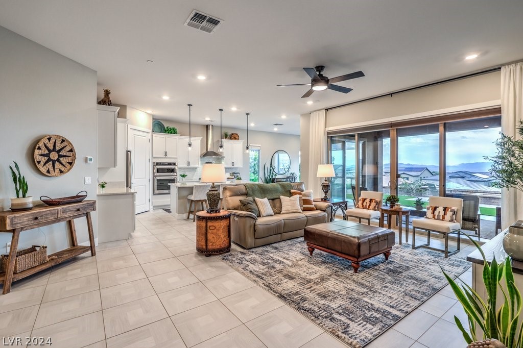 40 Stone Yucca Court