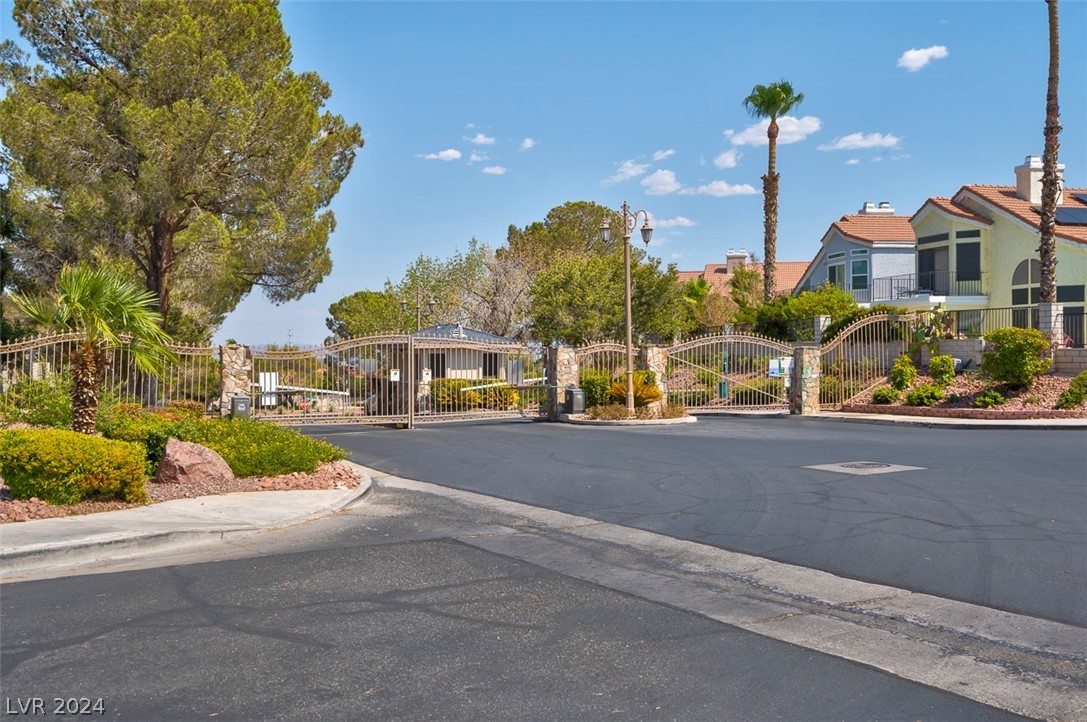 3012 Yankee Clipper Drive
