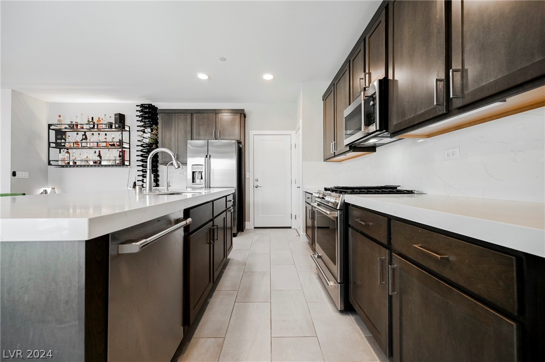 795 Carlon Hills Avenue