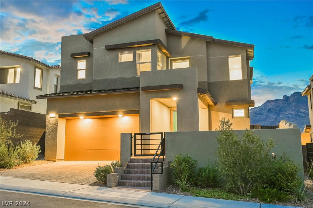 795 Carlon Hills Avenue