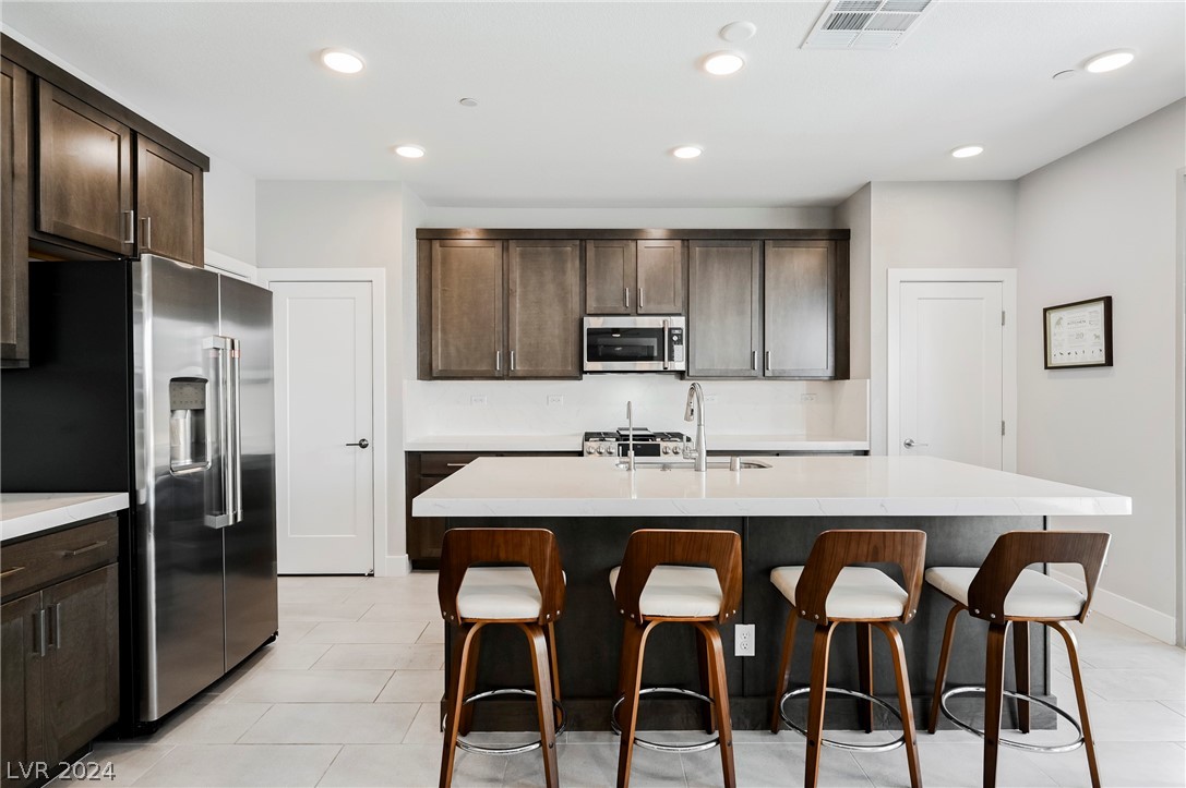 795 Carlon Hills Avenue