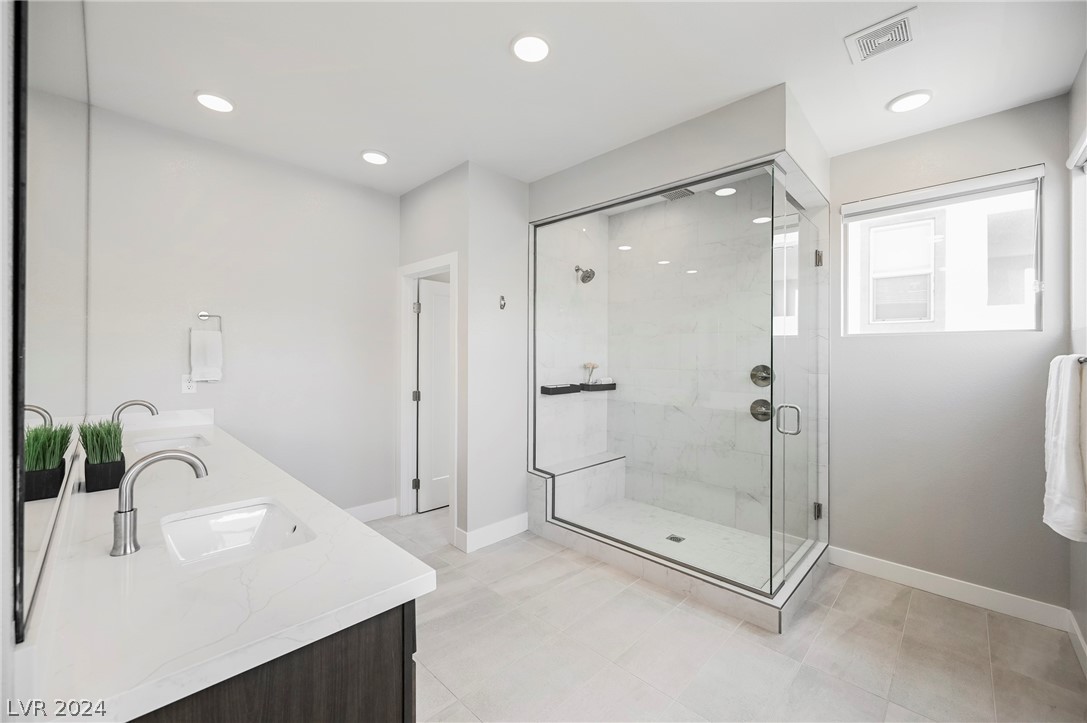 795 Carlon Hills Avenue