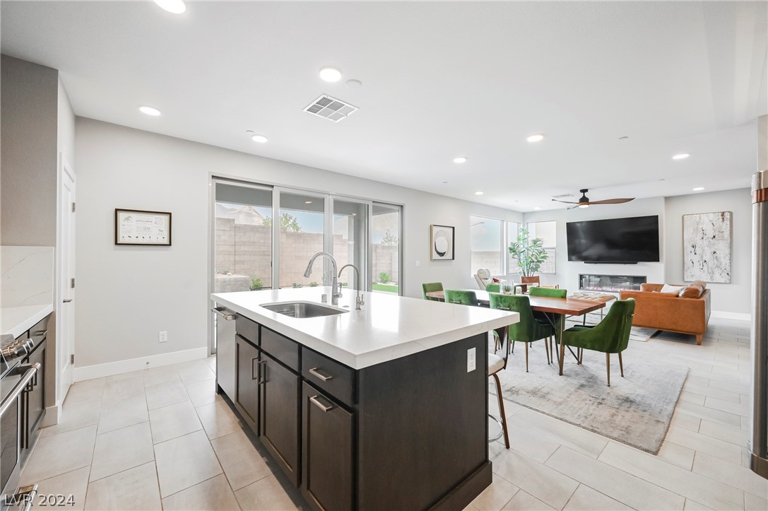 795 Carlon Hills Avenue