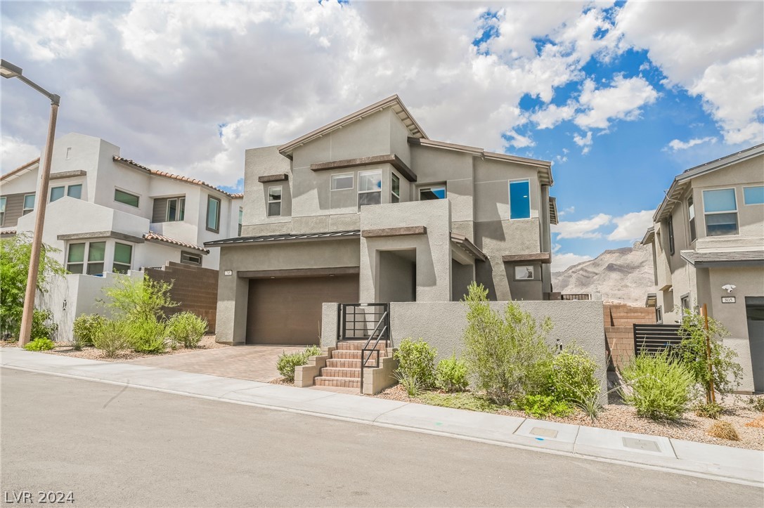 795 Carlon Hills Avenue