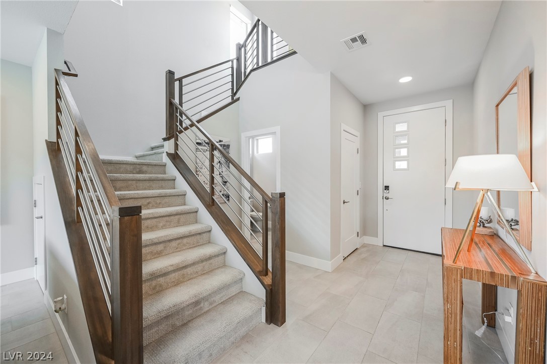 795 Carlon Hills Avenue