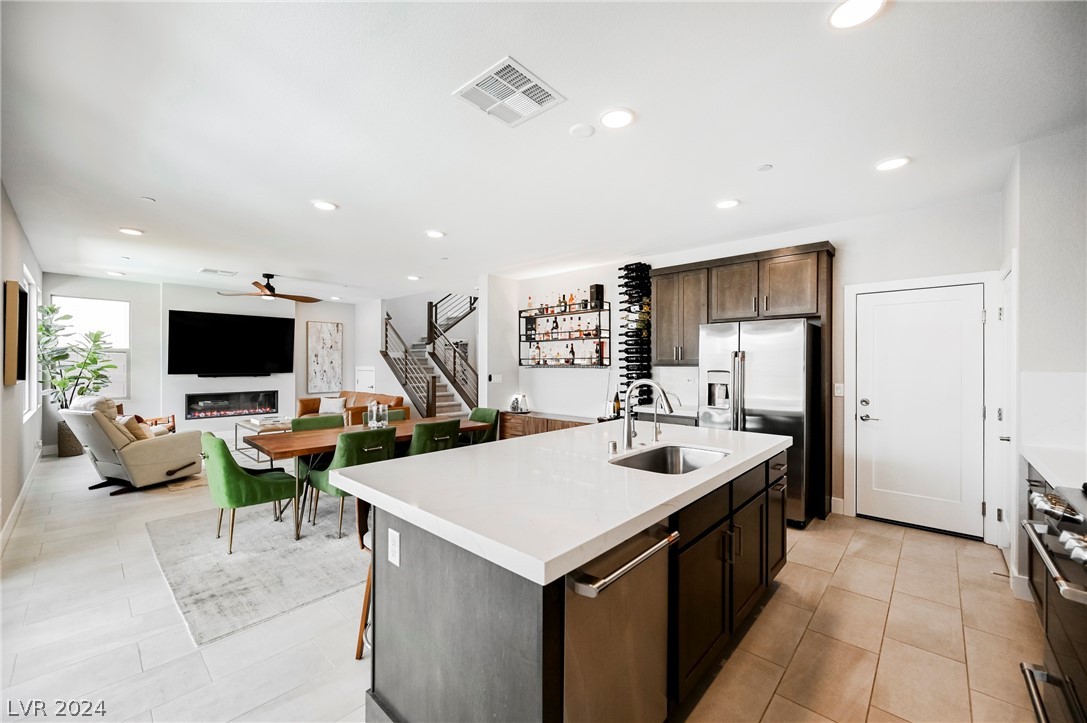 795 Carlon Hills Avenue