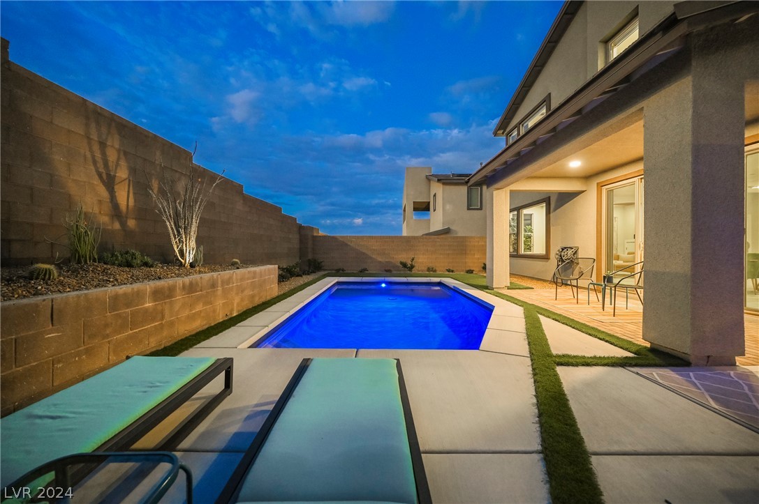 795 Carlon Hills Avenue